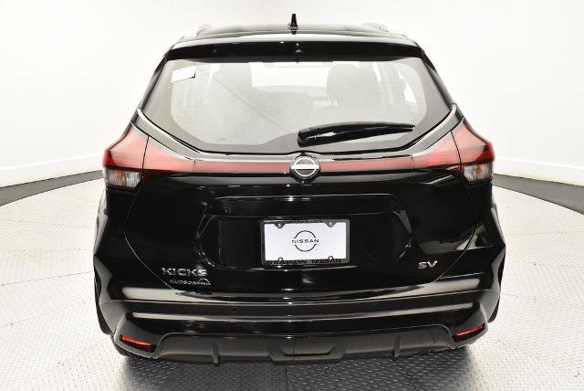 Certified 2024 Nissan Kicks SV FWD image 6
