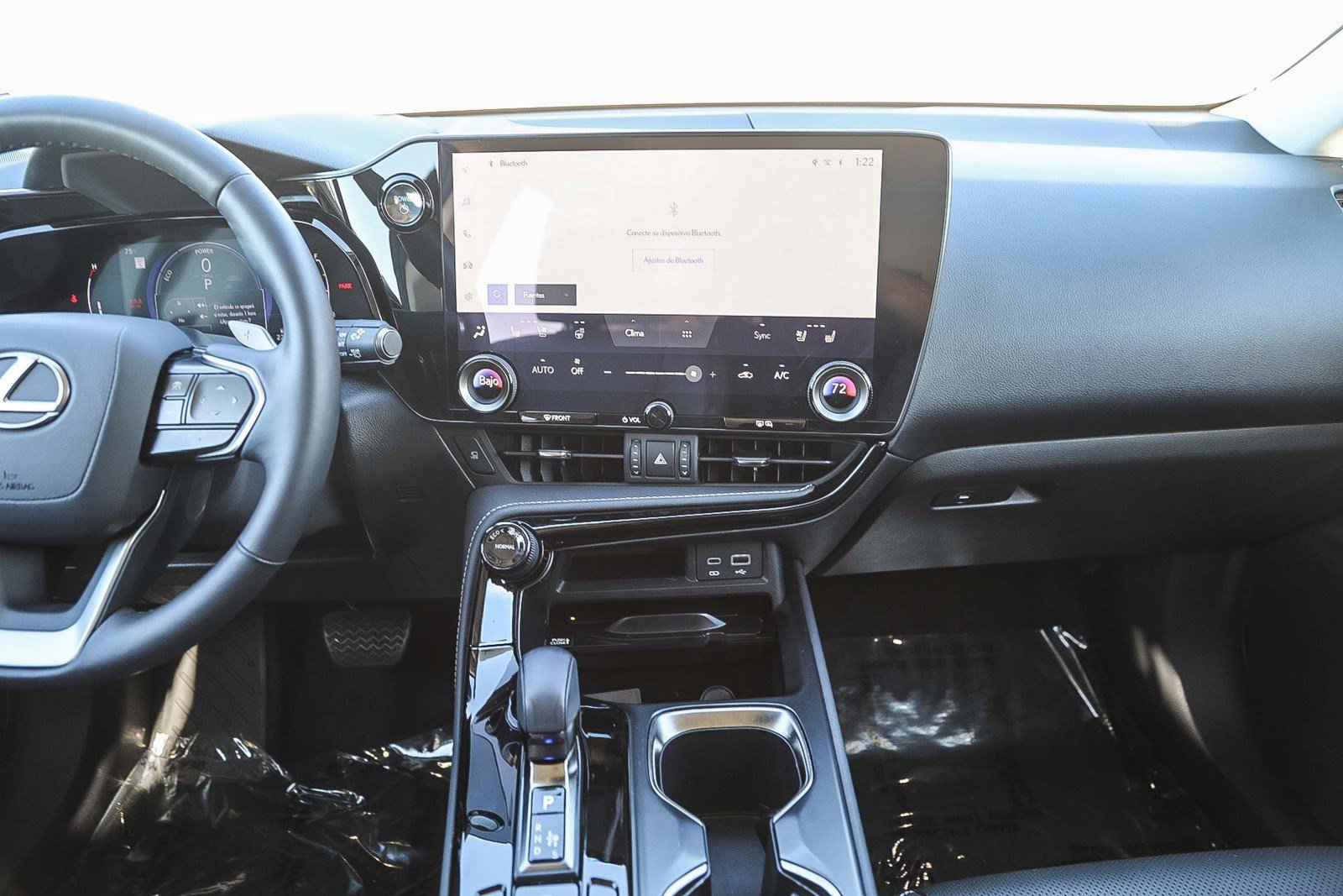 Used 2025 Lexus NX 350h AWD w/ Premium Package image 13