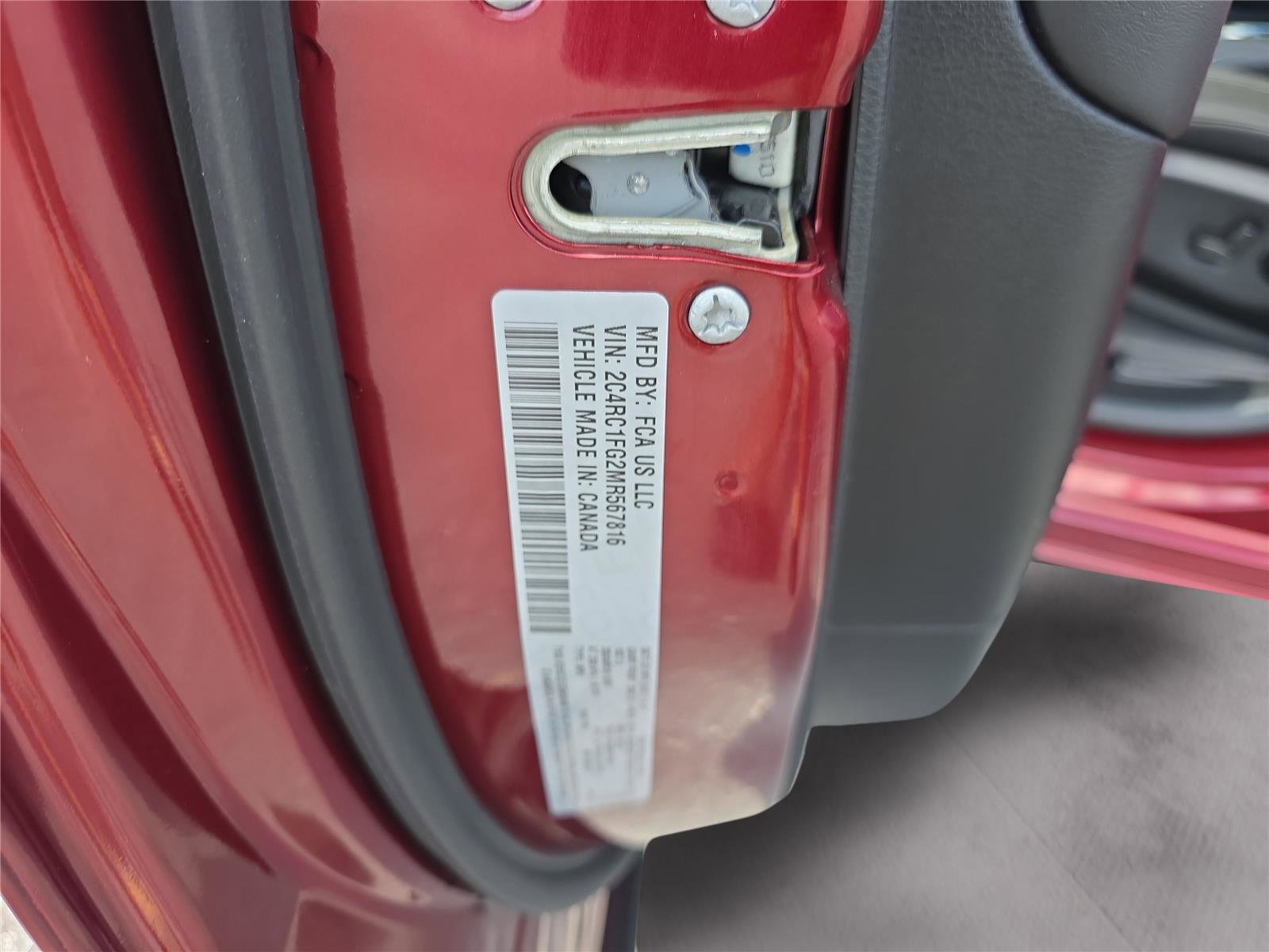 Used 2021 Chrysler Pacifica Touring w/ S Appearance Package image 34