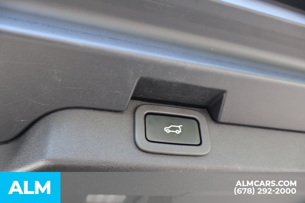 Used 2020 Land Rover Discovery Landmark AWD/4WD image 22