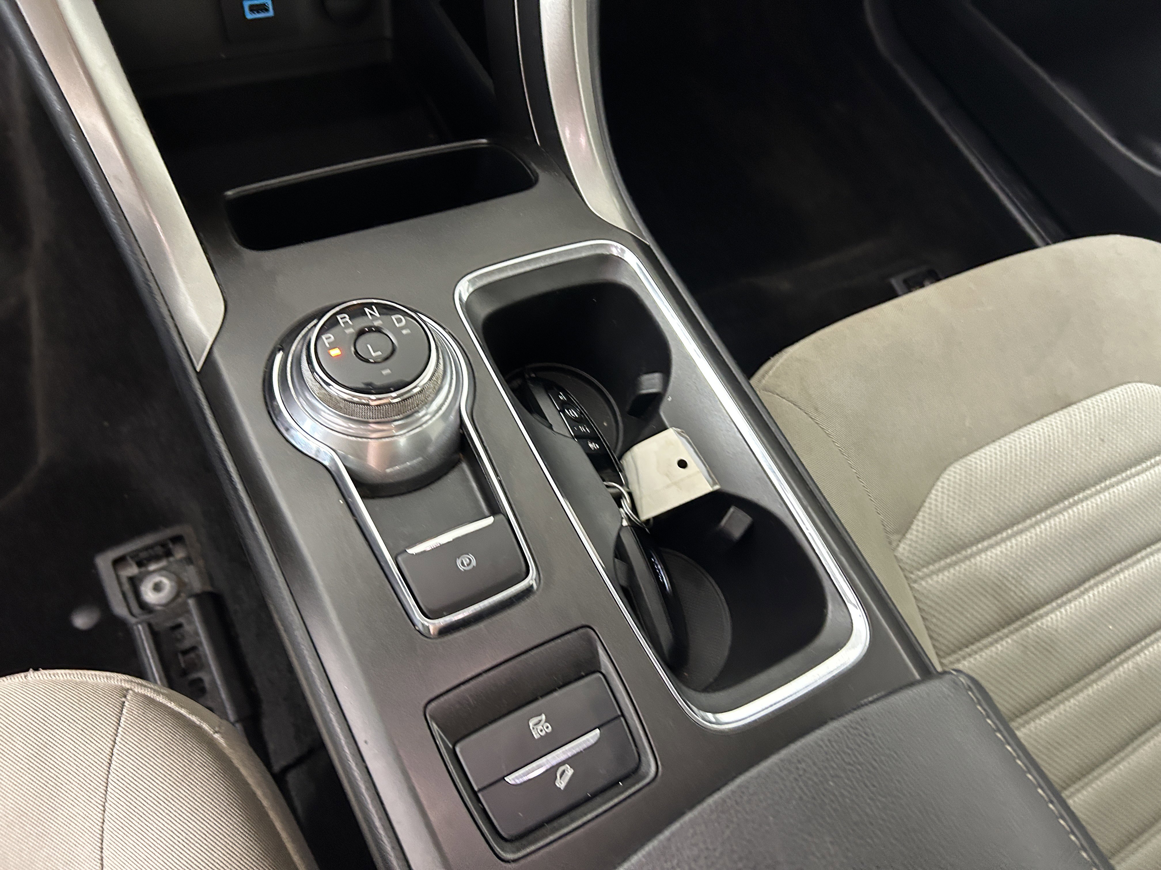 Used 2018 Ford Fusion S image 19