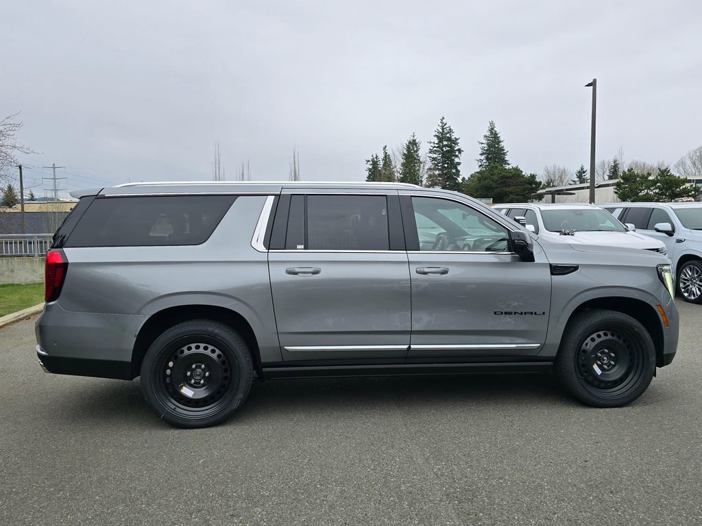 New 2026 GMC Yukon XL Denali w/ Denali Reserve Package image 6