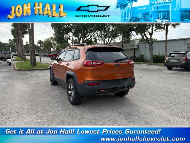 Used 2015 Jeep Cherokee Trailhawk w/ Comfort/Convenience Group AWD/4WD image 9