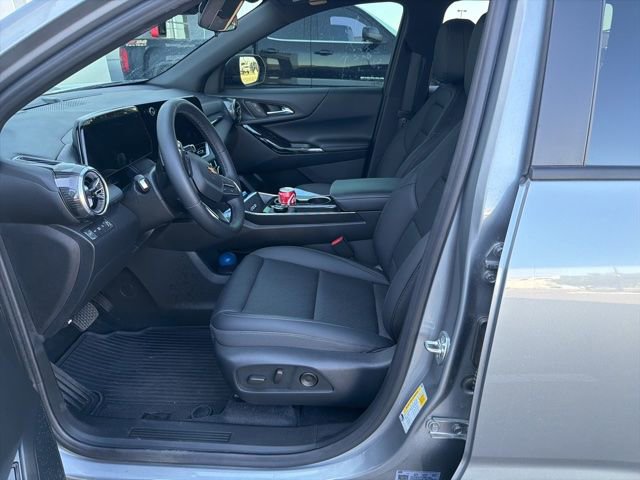 Used 2026 Chevrolet Equinox LT w/ Convenience Package II AWD/4WD image 11