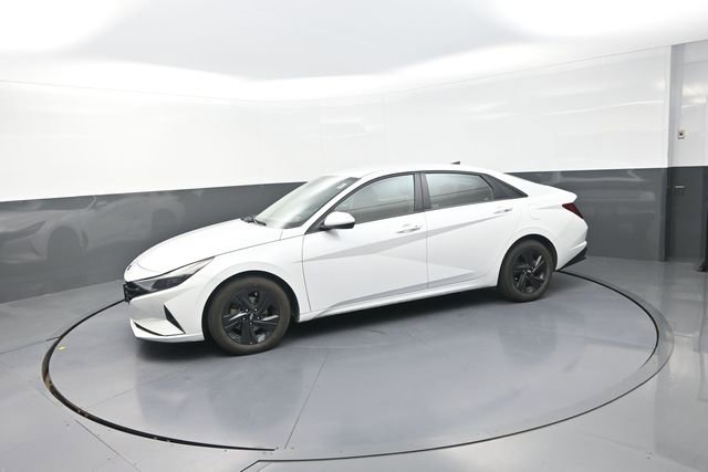 Used 2021 Hyundai Elantra SEL w/ Convenience Package FWD image 48
