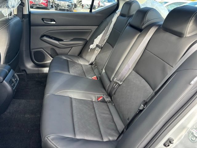 New 2025 Nissan Altima 2.5 SL FWD image 16