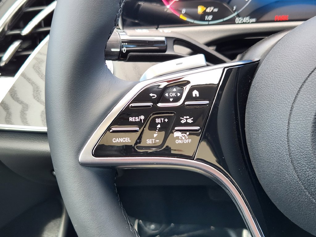New 2026 Mercedes-Benz E 350 4MATIC Sedan image 28