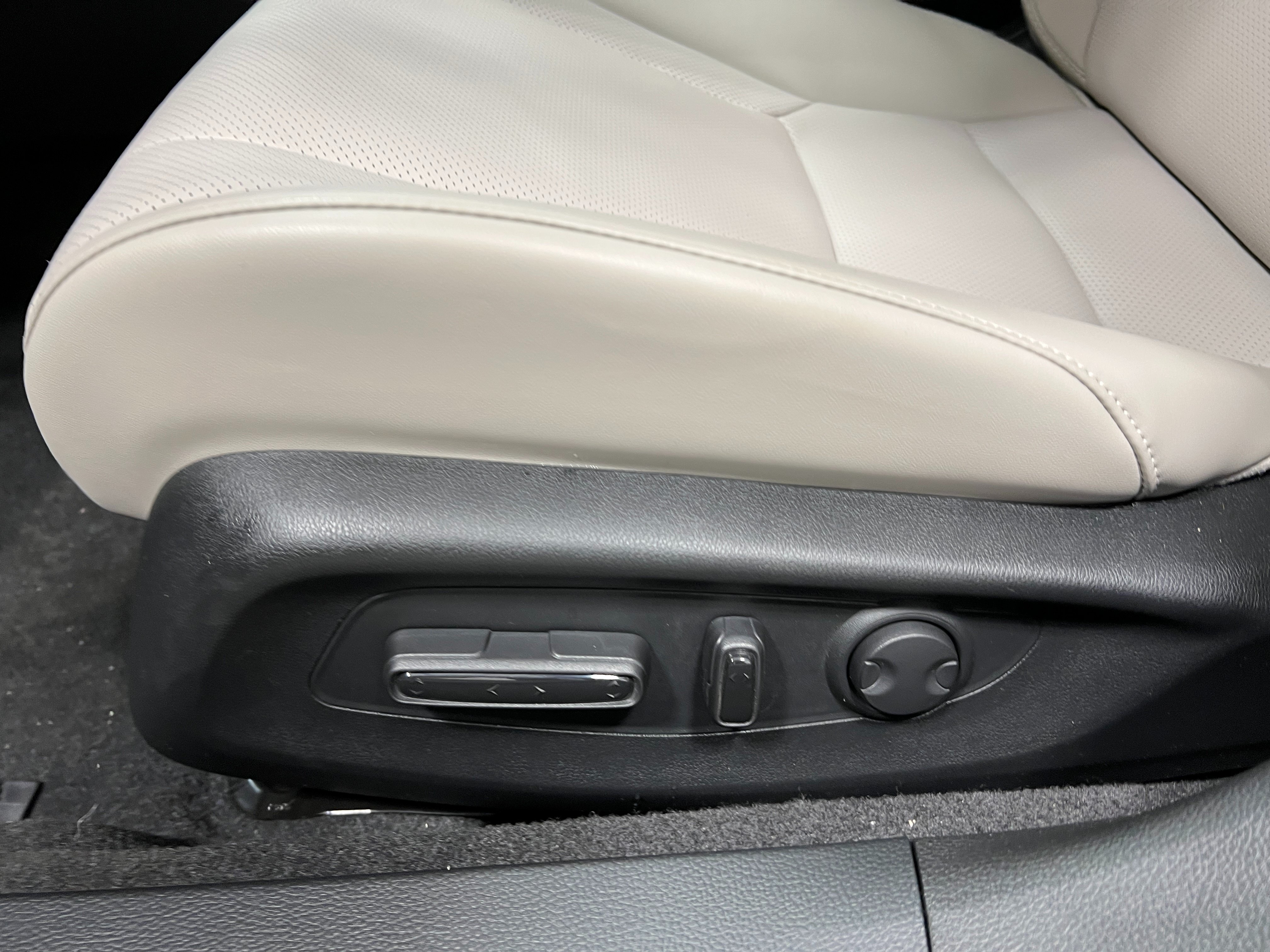 New 2025 Honda Accord EX-L image 13