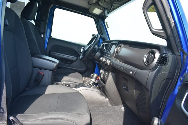 Used 2022 Jeep Wrangler Unlimited Sport AWD/4WD image 14