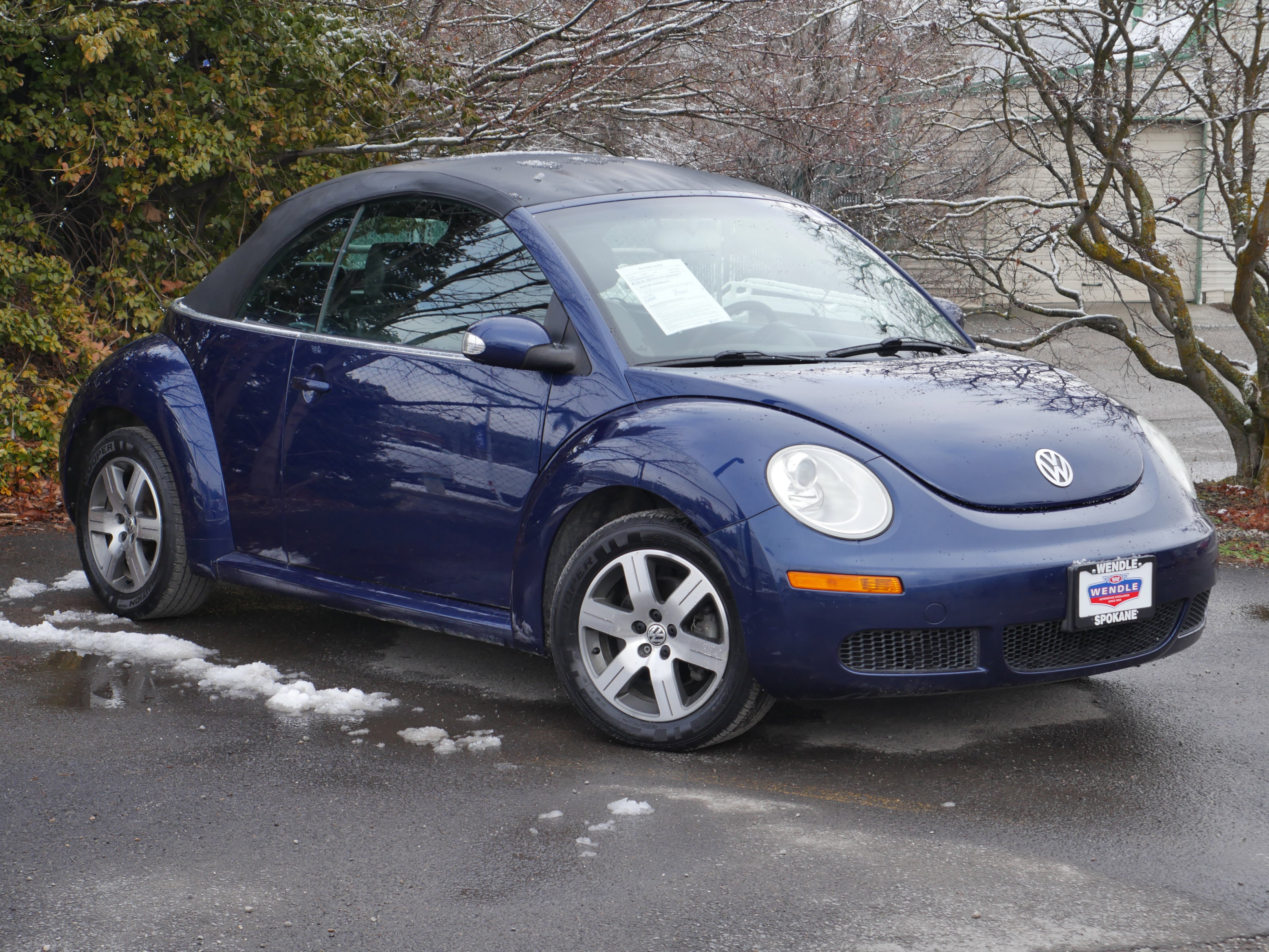 Used 2006 Volkswagen Beetle Convertible w/ Package 1 image 21