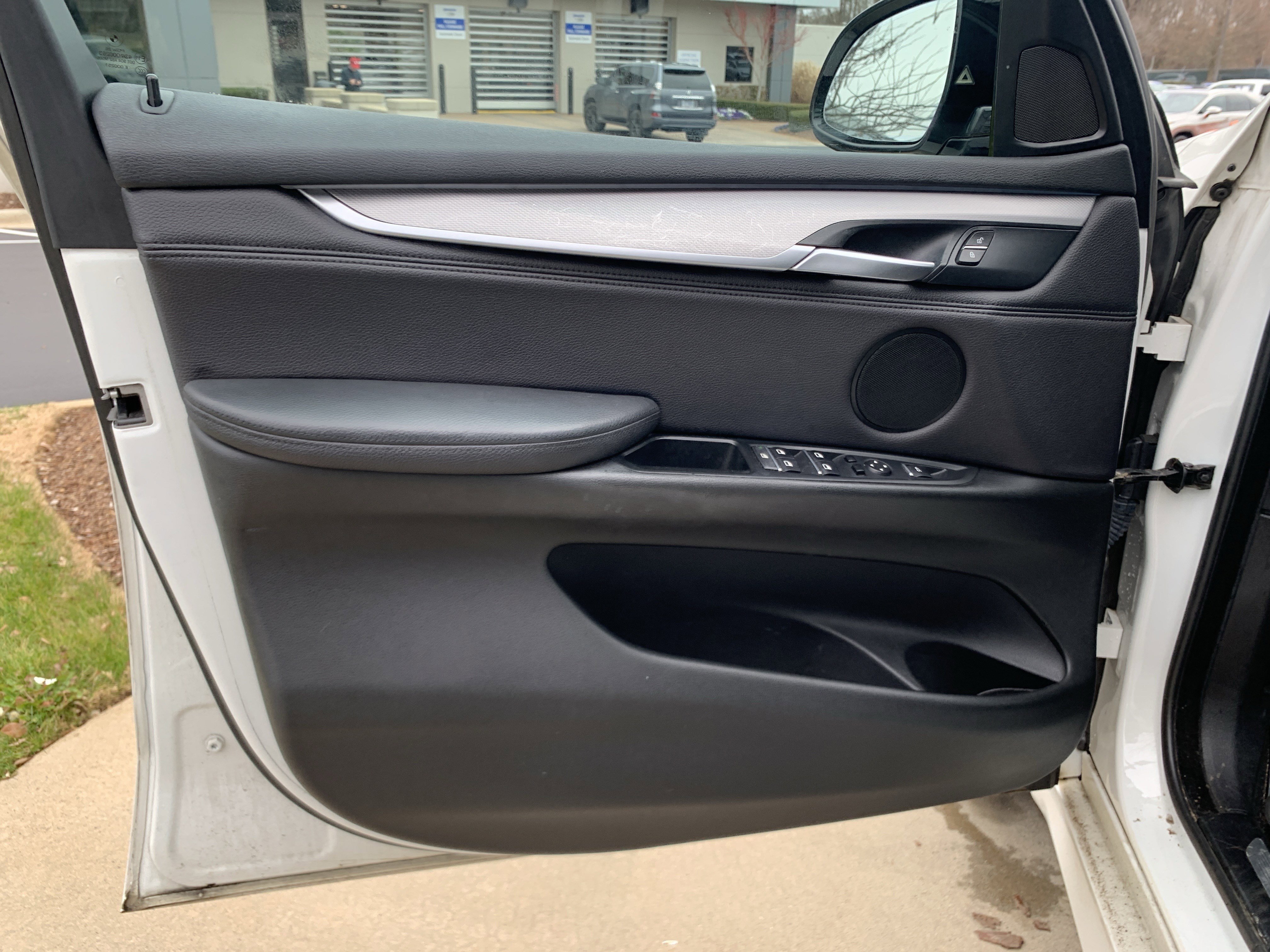 Used 2015 BMW X5 xDrive35i image 14