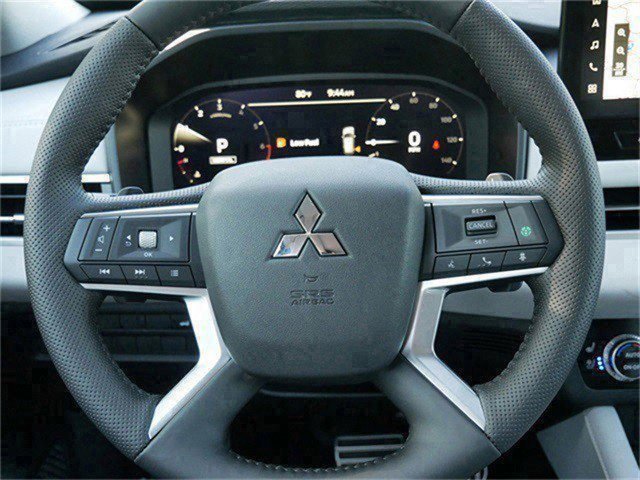 New 2025 Mitsubishi Outlander SEL image 8