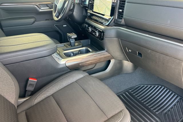 Used 2024 Chevrolet Silverado 1500 RST w/ Convenience Package II RWD image 19
