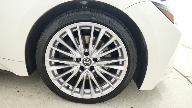 Used 2024 Lexus IS 300 w/ Premium Package RWD image 73
