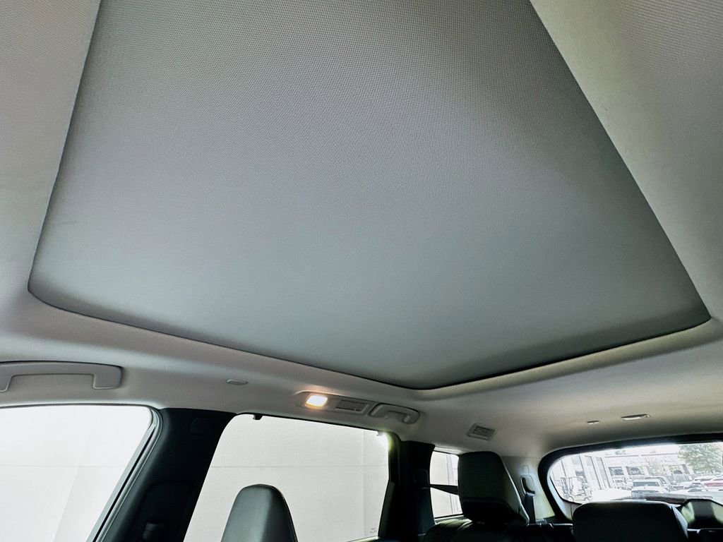 Certified 2026 INFINITI QX60 Luxe w/ Cargo Package FWD image 23