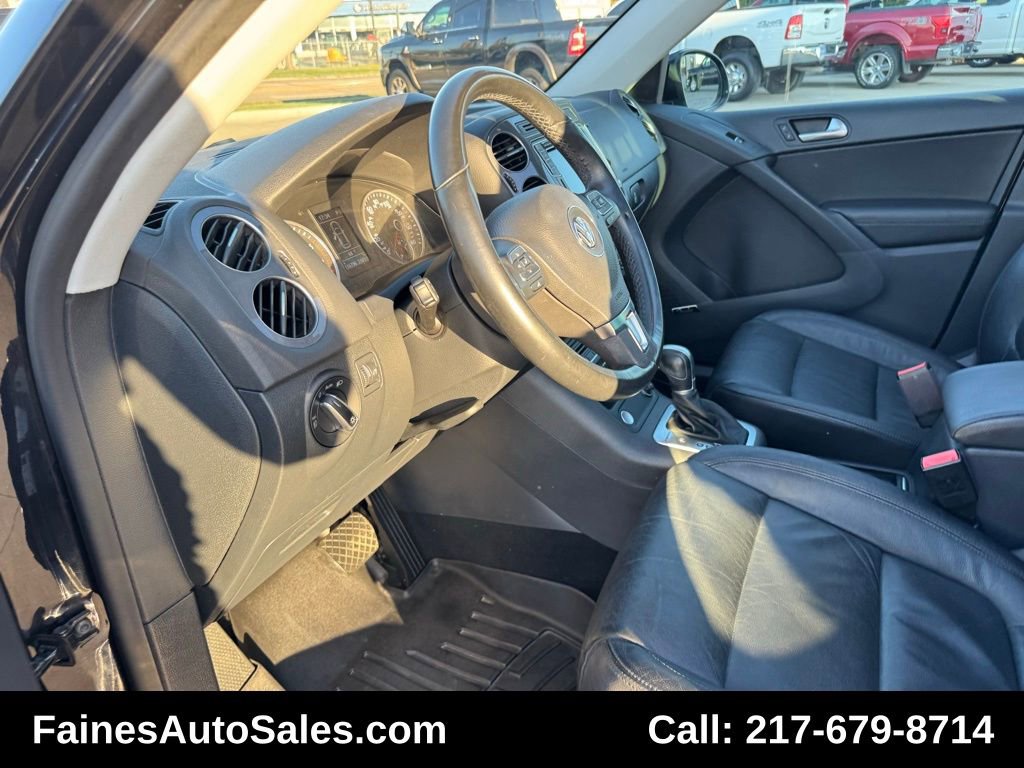 Used 2017 Volkswagen Tiguan SEL image 91