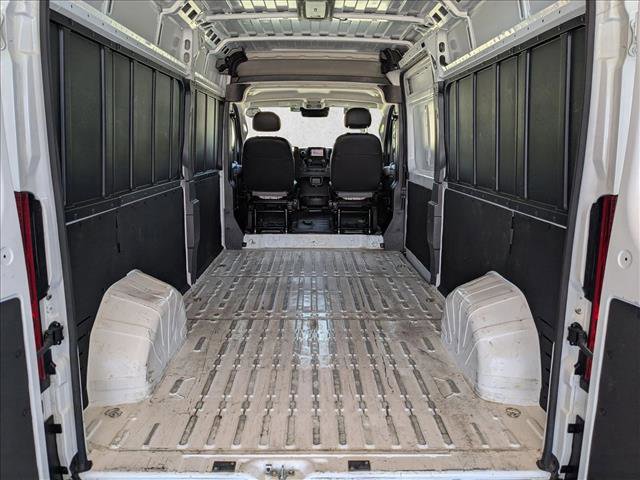 Used 2025 RAM ProMaster 2500 w/ Convenience Group FWD image 6