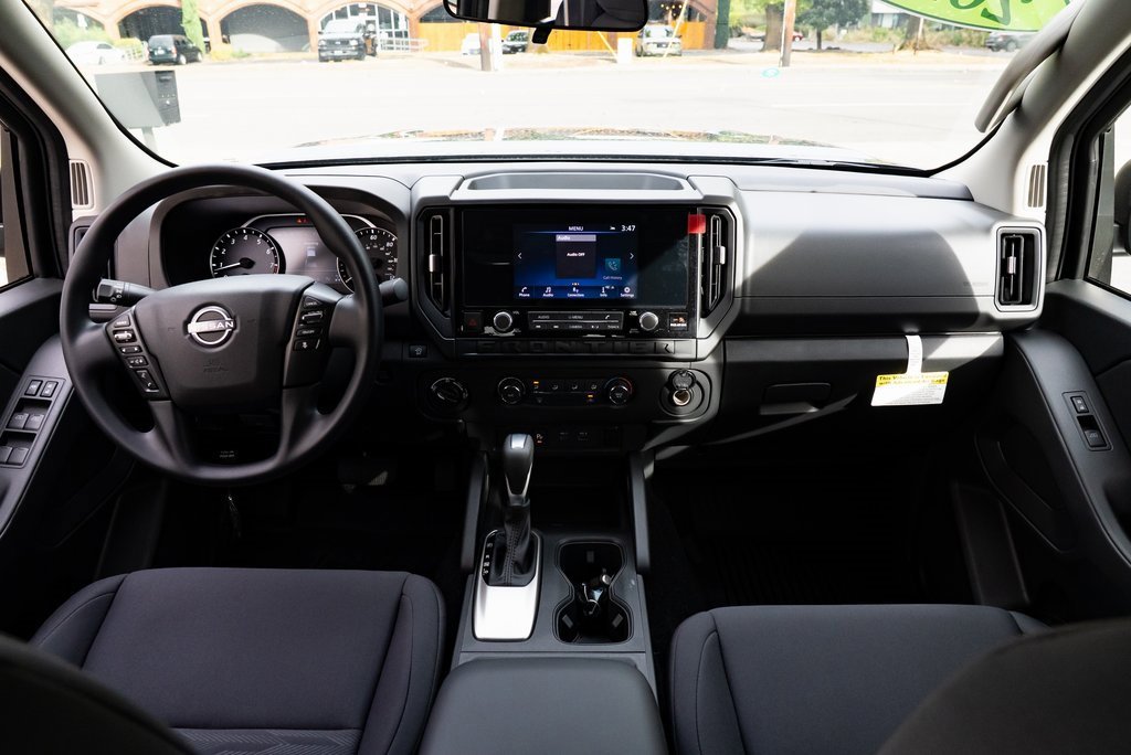 New 2026 Nissan Frontier S image 8