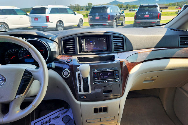 Used 2013 Nissan Quest SV w/ Value Cargo Pkg FWD image 9