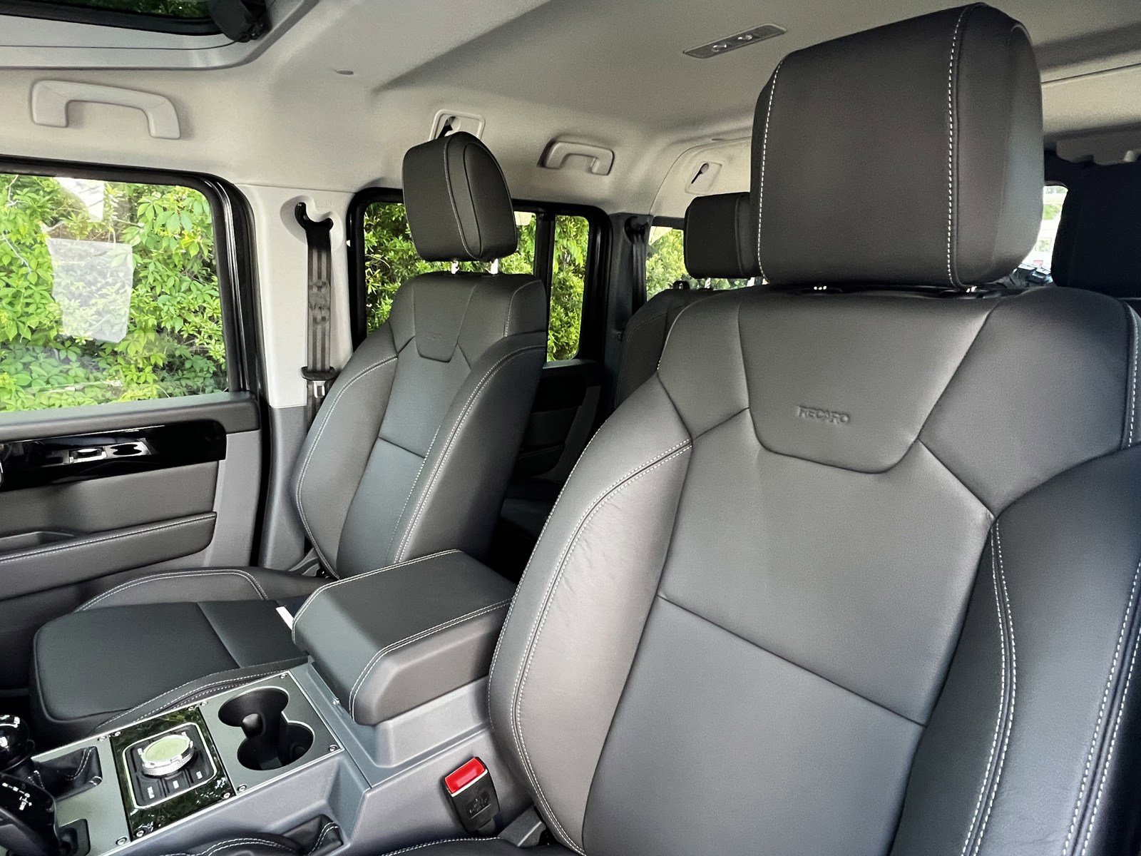 New 2025 INEOS Grenadier Fieldmaster Edition image 15