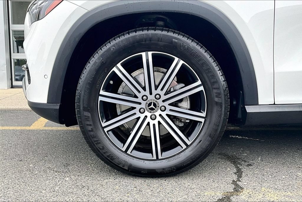 Certified 2025 Mercedes-Benz GLE 350 4MATIC image 8