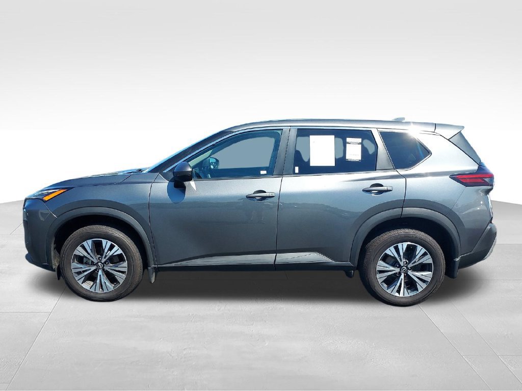 Used 2022 Nissan Rogue SV AWD/4WD image 2