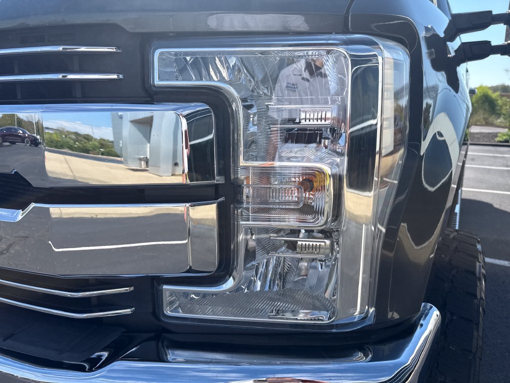 Used 2019 Ford F250 Lariat w/ Lariat Ultimate Package AWD/4WD image 49