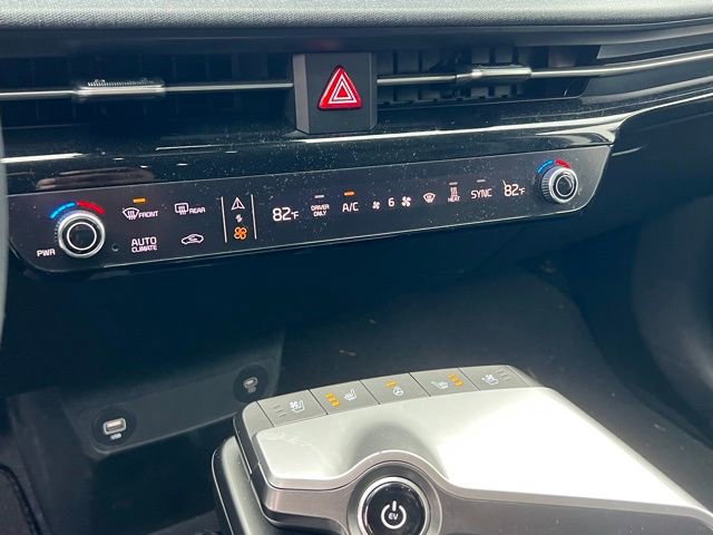 Used 2024 Kia EV6 Wind w/ Wind Technology Package image 22