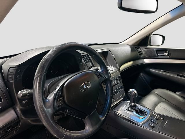 Used 2015 INFINITI Q40 AWD w/ Navigation Package image 11