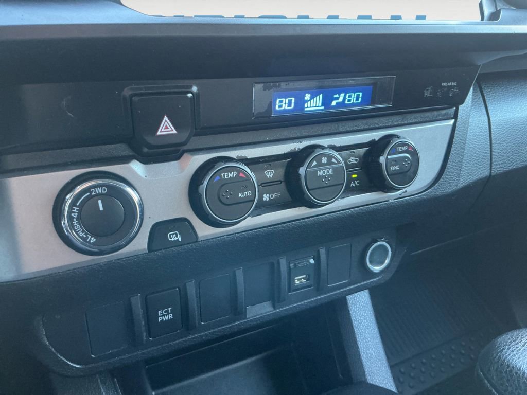 Used 2022 Toyota Tacoma SR image 21