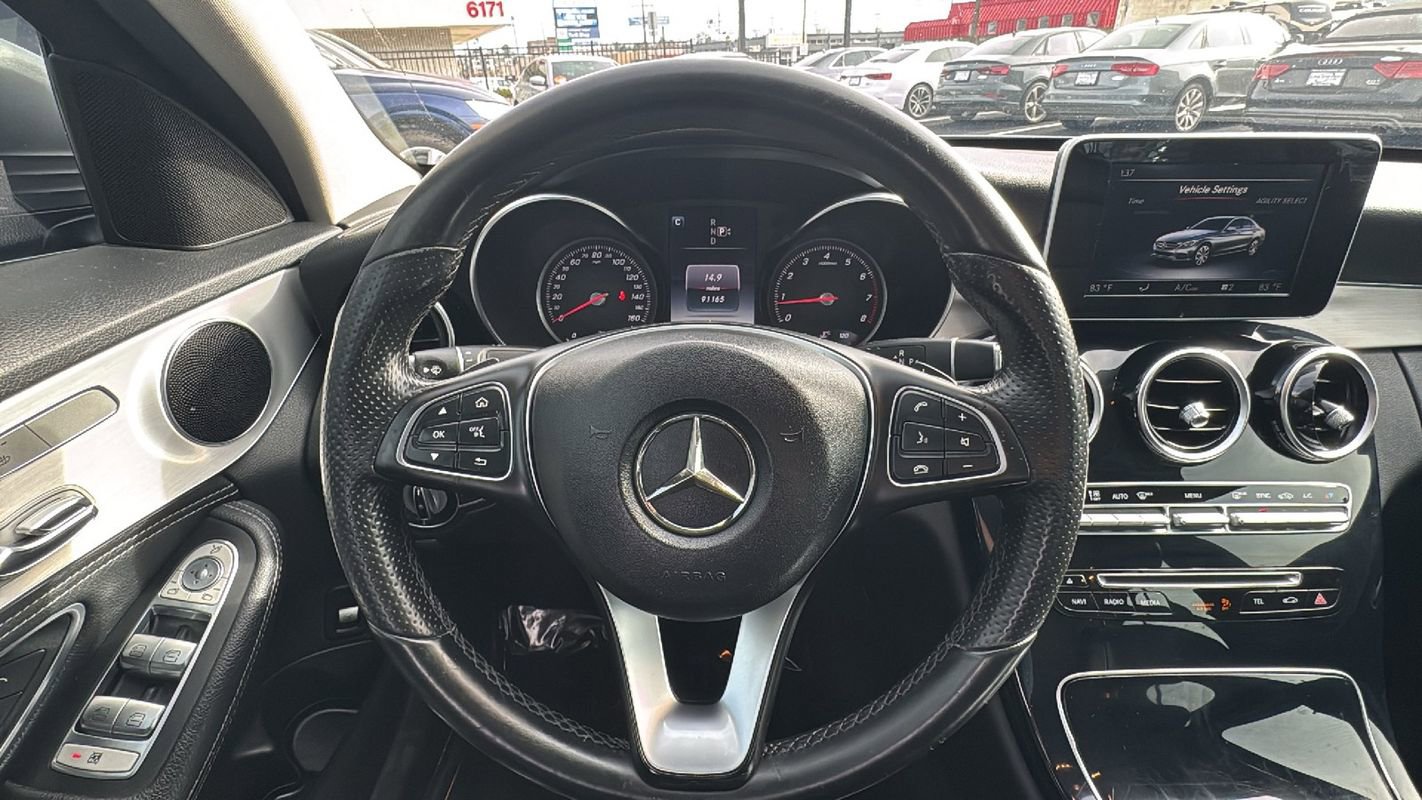 Used 2015 Mercedes-Benz C 300 4MATIC image 21
