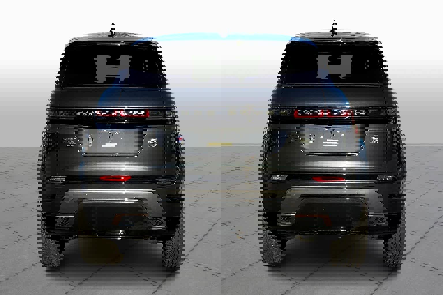 Used 2020 Land Rover Range Rover Evoque R-Dynamic HSE image 5