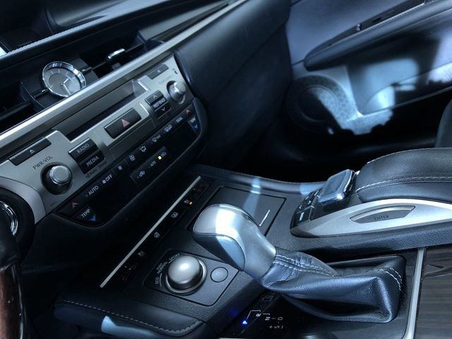 Used 2018 Lexus ES 350 image 30