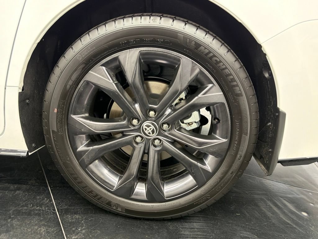 Certified 2026 Toyota Sienna XSE FWD image 16