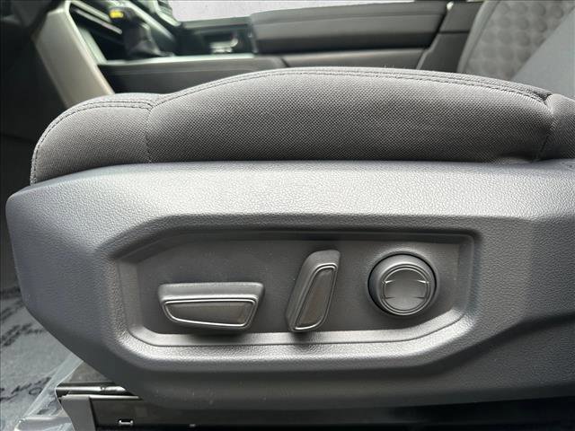 New 2026 Toyota Tundra SR5 image 12