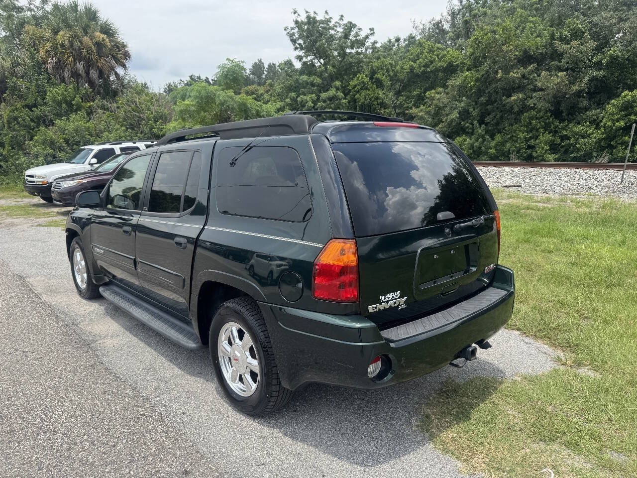 Used 2003 GMC Envoy XL SLE w/ 1SB Preferred Equipment Group RWD image 4