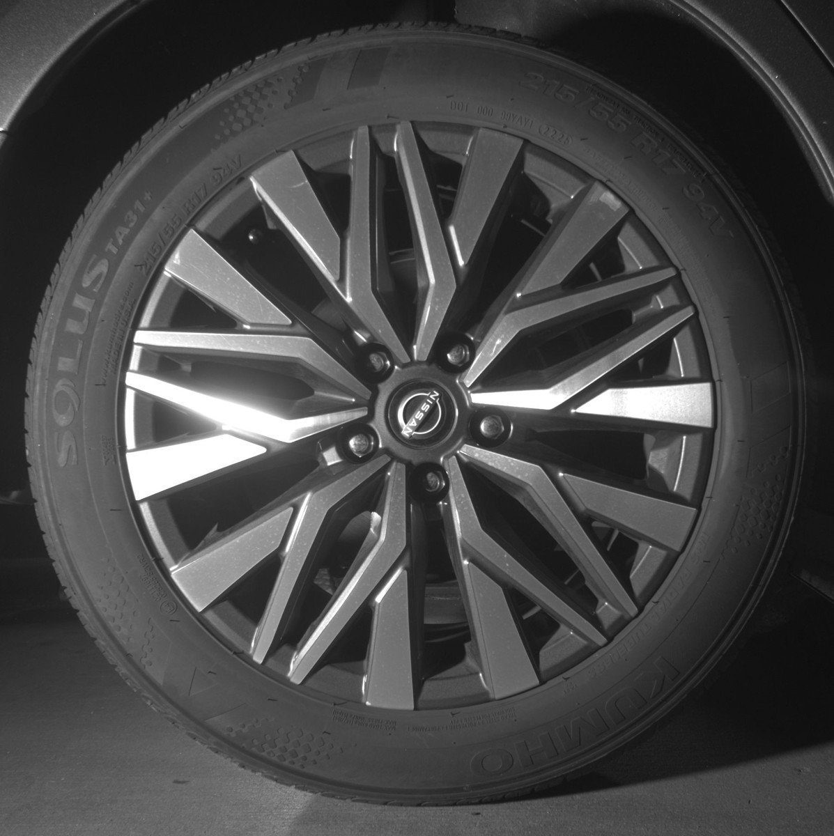 Used 2025 Nissan Altima 2.5 SV image 15
