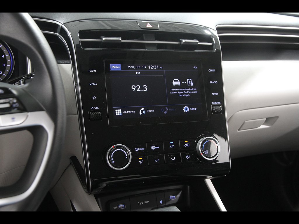 Certified 2023 Hyundai Tucson SEL AWD/4WD image 9