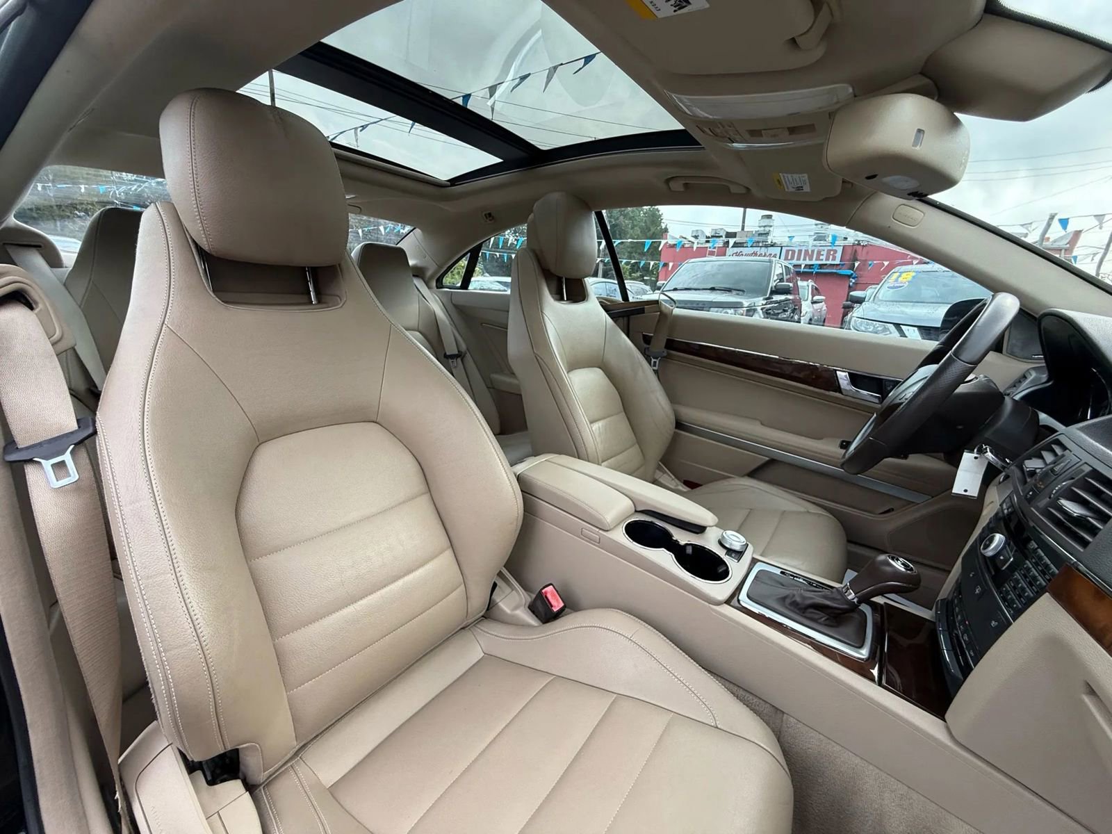 Used 2010 Mercedes-Benz E 350 Coupe image 50