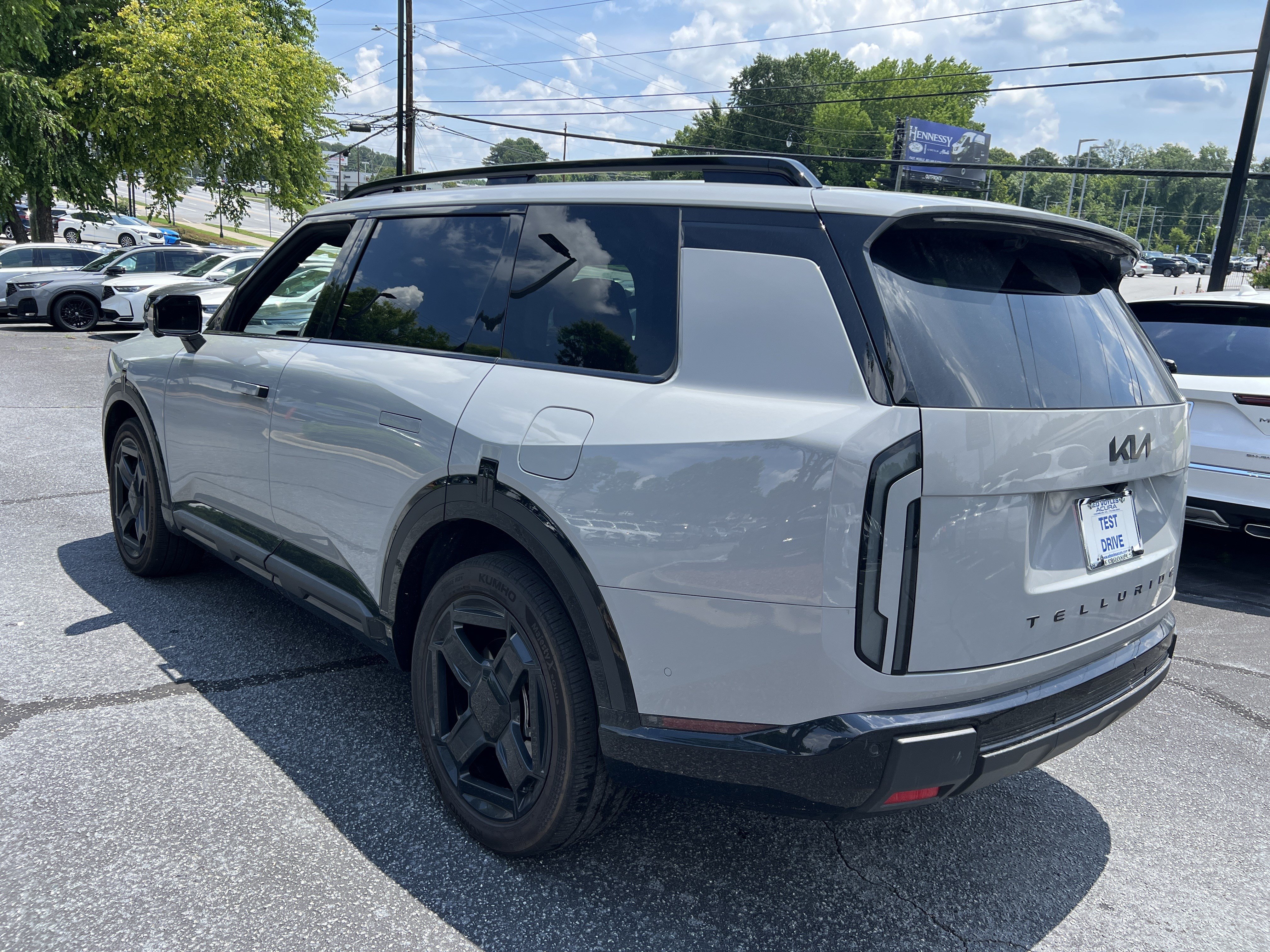 Used 2027 Kia Telluride SX Prestige X-Line AWD/4WD image 3