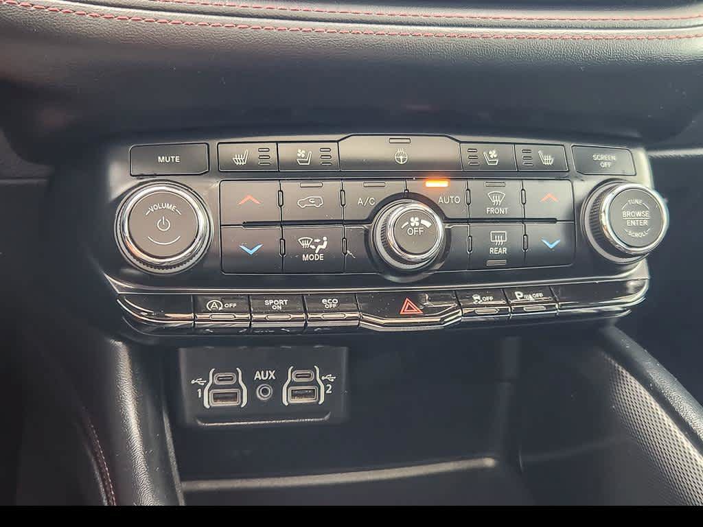 Used 2024 Dodge Durango GT AWD/4WD image 20
