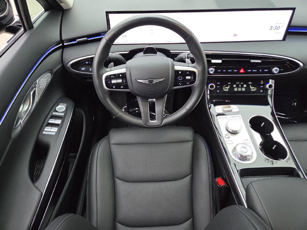 Used 2026 Genesis GV70 2.5T AWD/4WD image 25