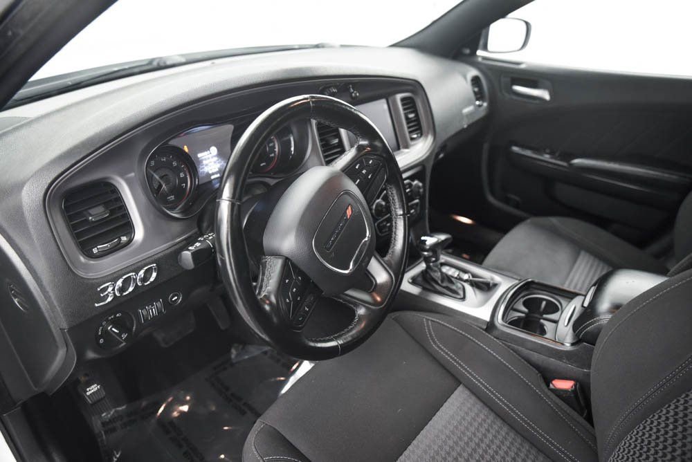 Used 2023 Dodge Charger SXT w/ Blacktop Special Edition image 18