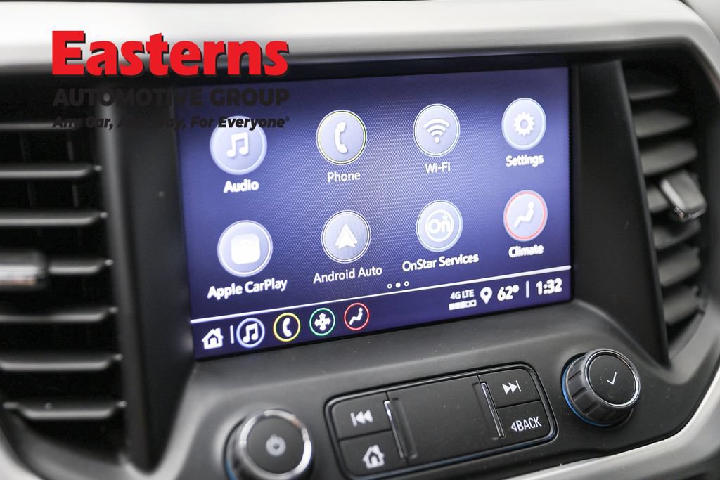 Used 2023 GMC Acadia SLE FWD image 18
