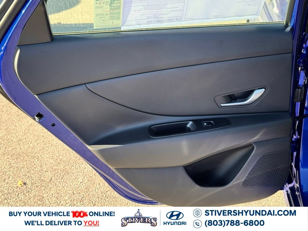 Certified 2026 Hyundai Elantra SE FWD image 18