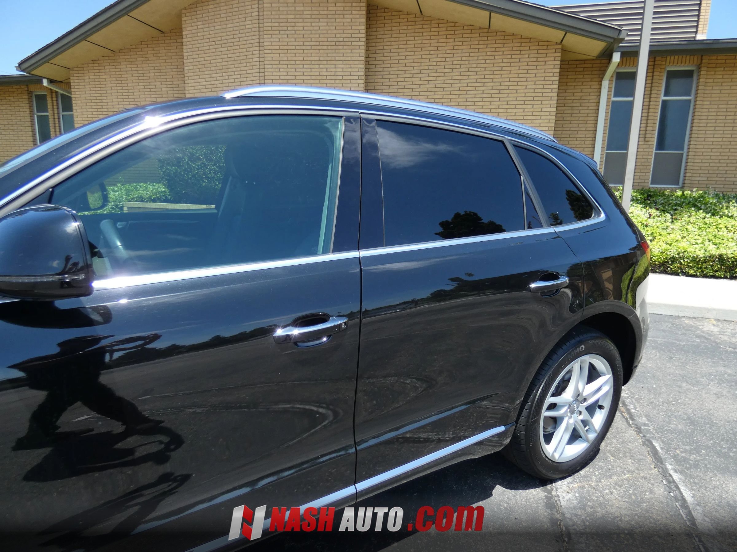 Used 2016 Audi Q5 2.0T Premium Plus w/ Technology Package AWD/4WD image 13