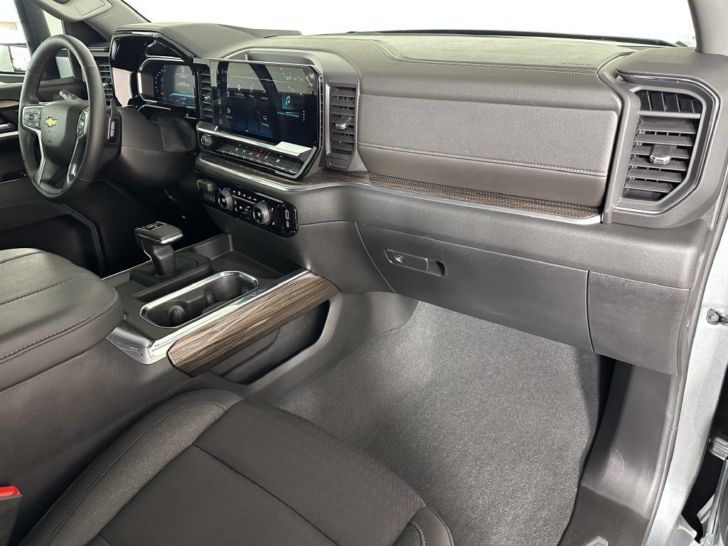 Used 2026 Chevrolet Silverado 1500 LT w/ All Star Edition Plus AWD/4WD image 30