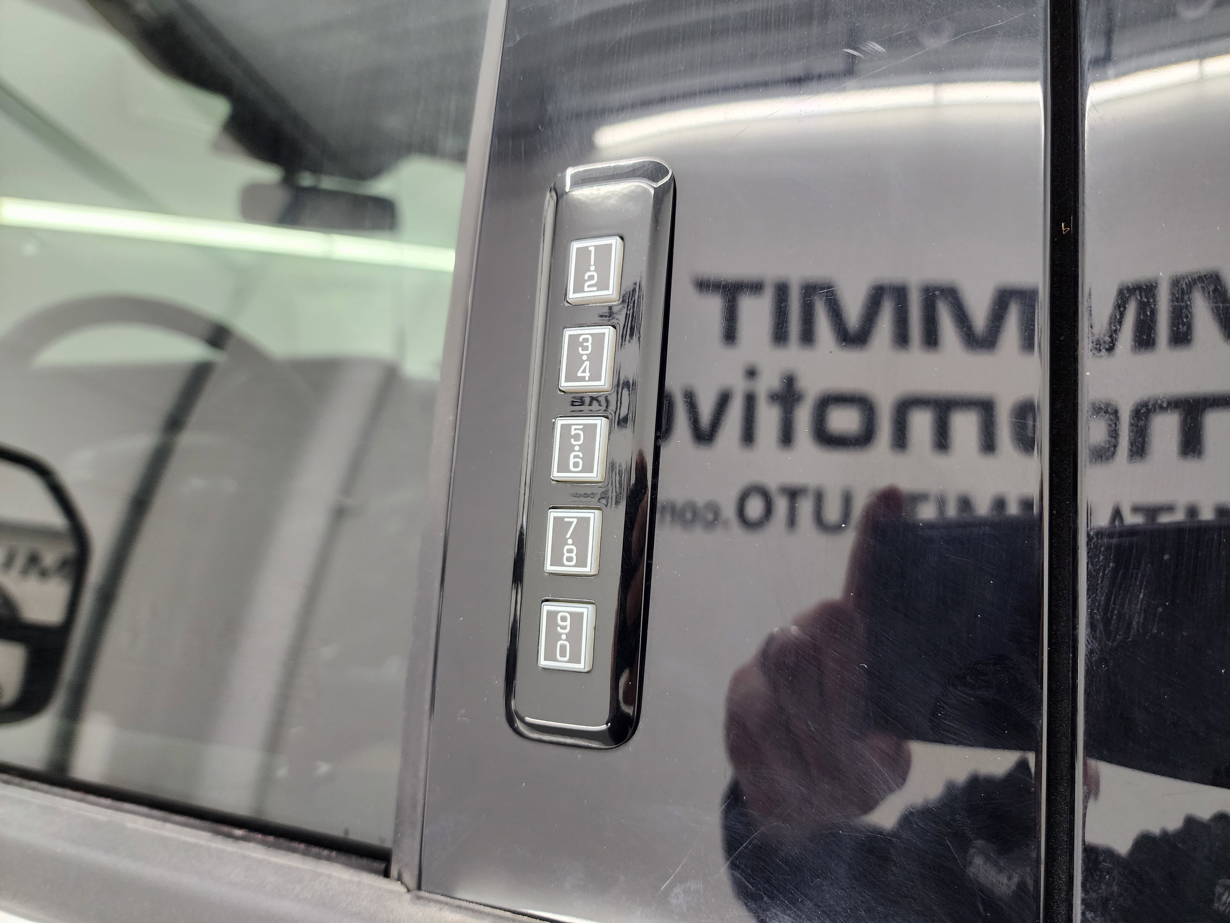 Used 2024 Ford F350 Lariat w/ Lariat Ultimate Package image 36