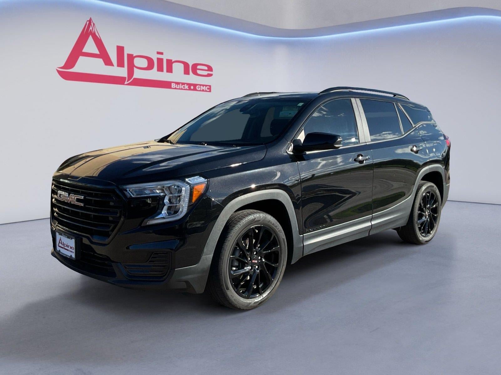 Used 2024 GMC Terrain SLE w/ Elevation Edition AWD/4WD image 1