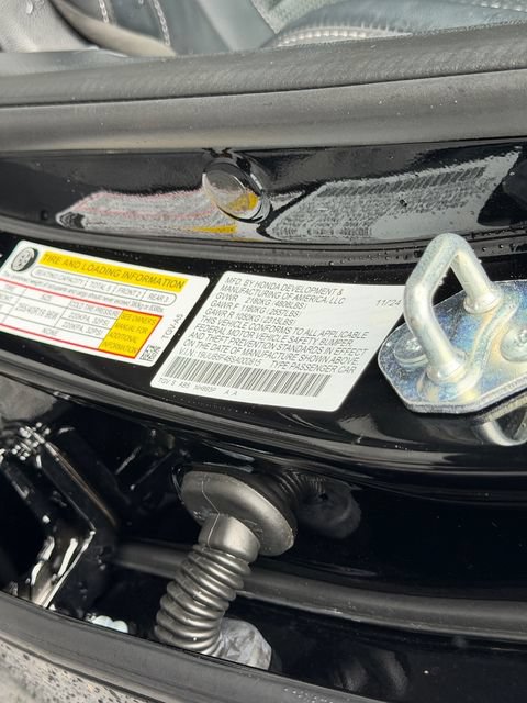 Certified 2025 Acura TLX w/ Technology Package FWD image 21